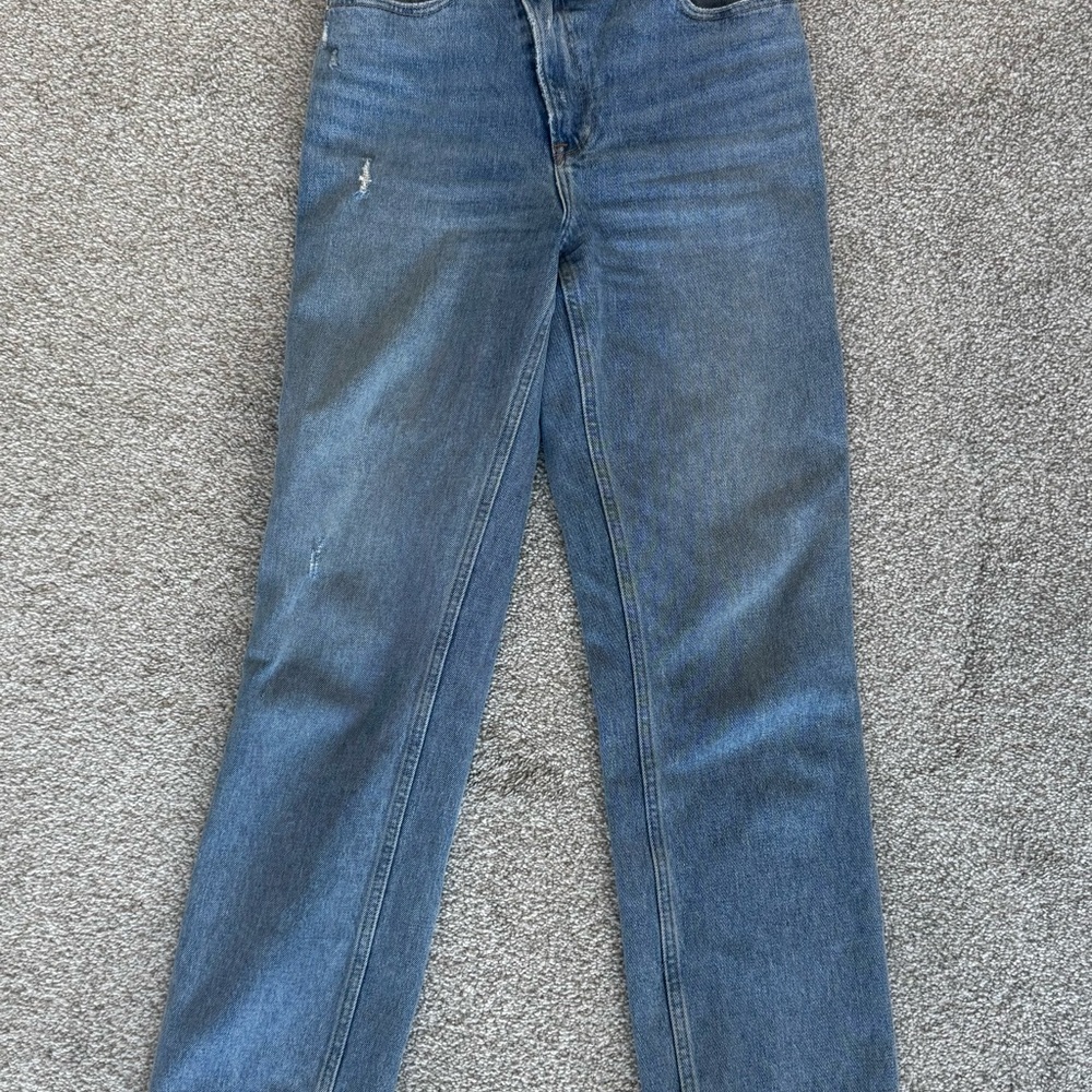 Abercrombie & Fitch 90’s Straight Ultra High Rise Jean - Picture 3 of 4